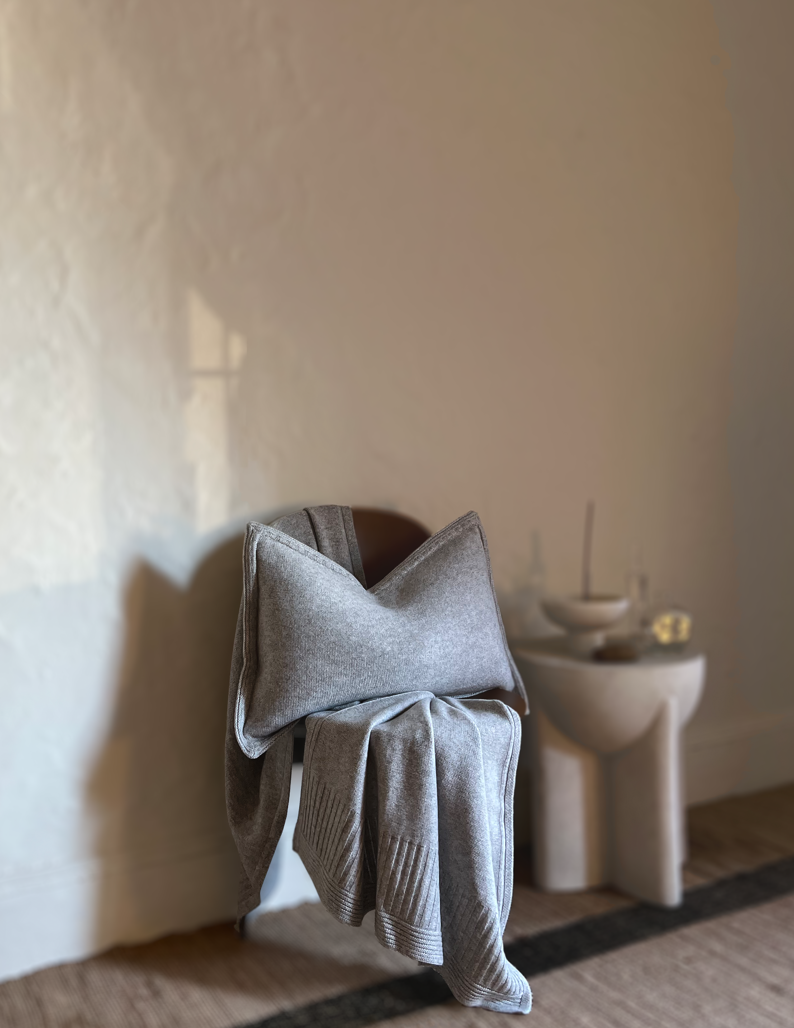 The Montauk Cashmere Pillow | Heather Grey
