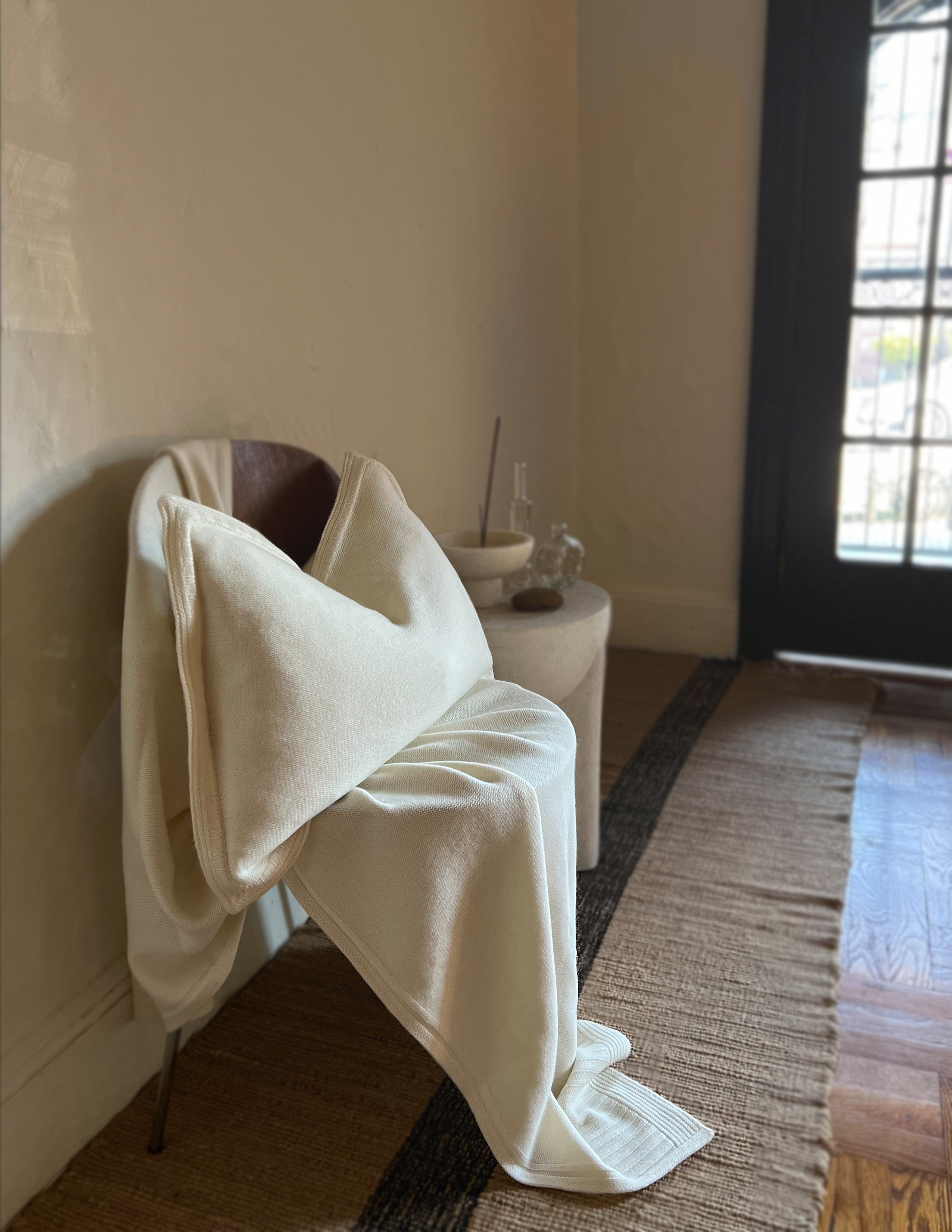 The Montauk Cashmere Pillow | Cream