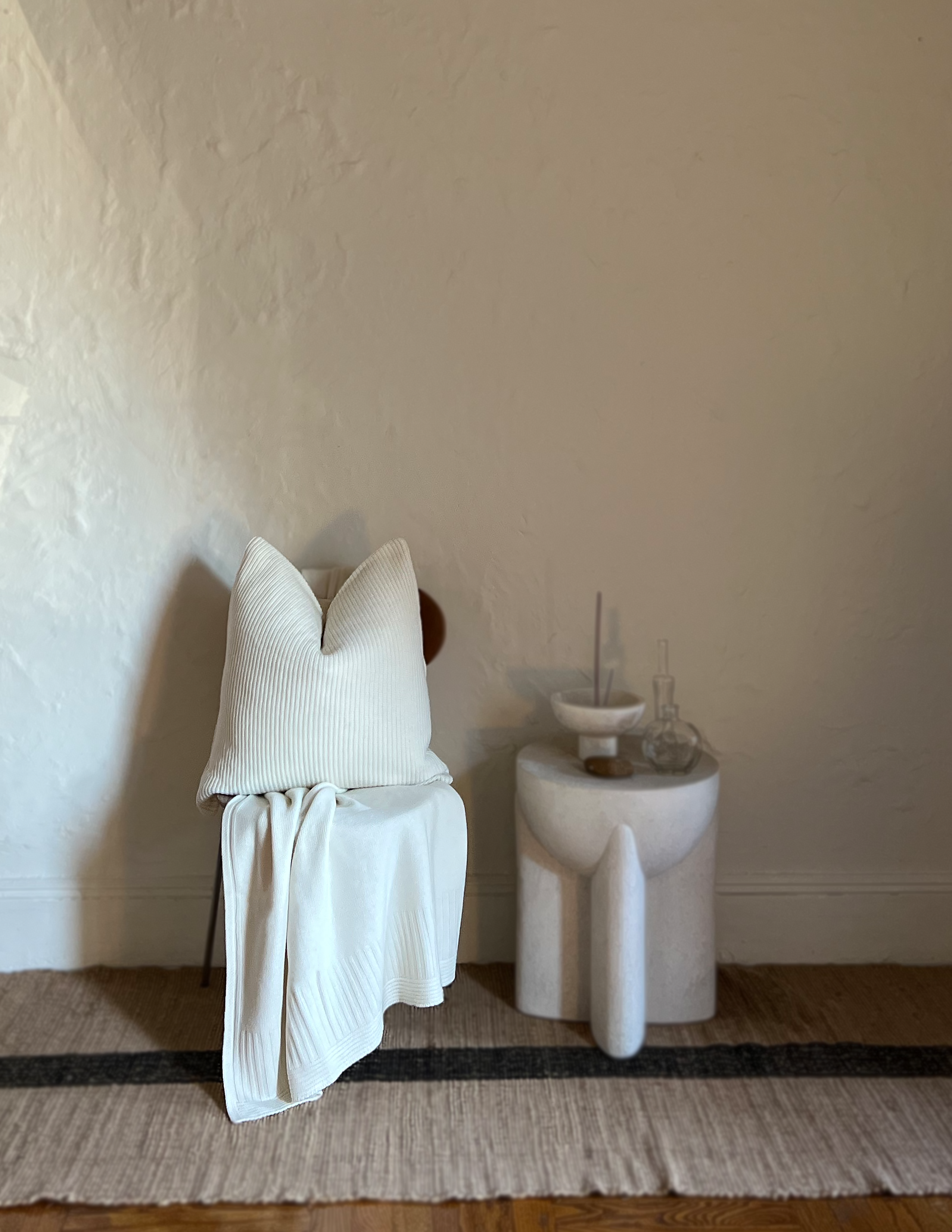The Hudson Cashmere Pillow | Cream
