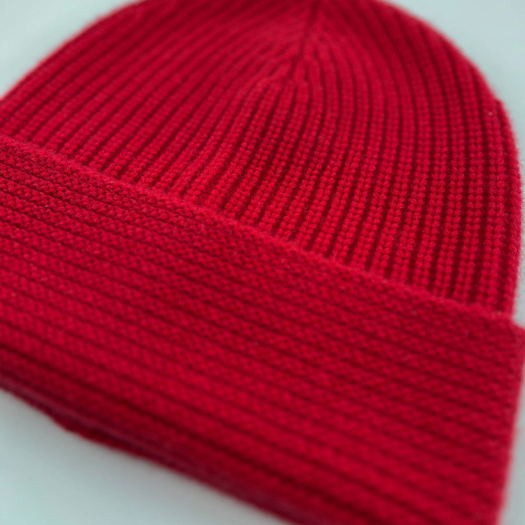 The Cocoon Cashmere Beanie | Tomato Red