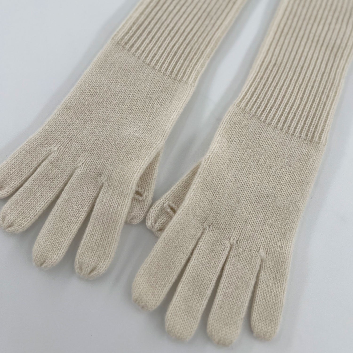 The Opera Cashmere Gloves | Cream