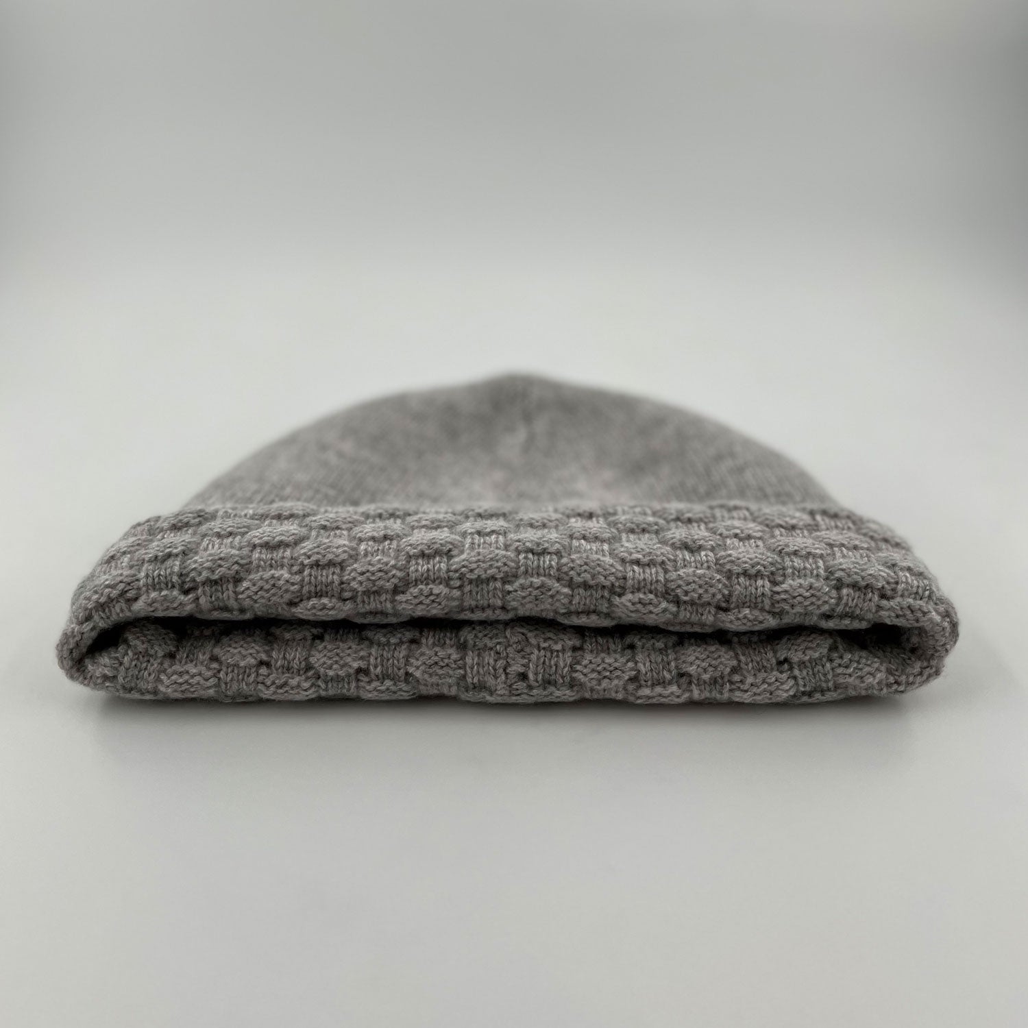 The Roll Cashmere Beanie | Heather Grey