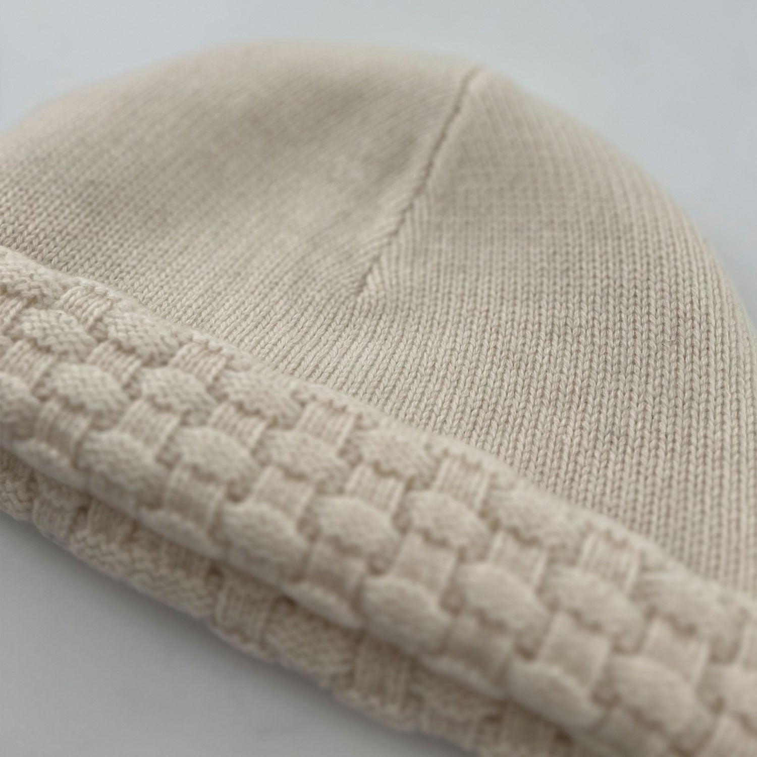 The Roll Cashmere Beanie | Cream