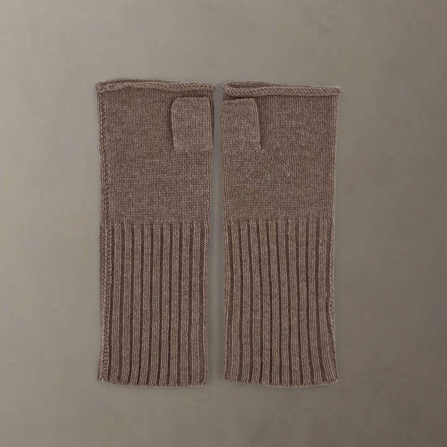 The Fingerless Cashmere Gloves | Heather Oatmeal